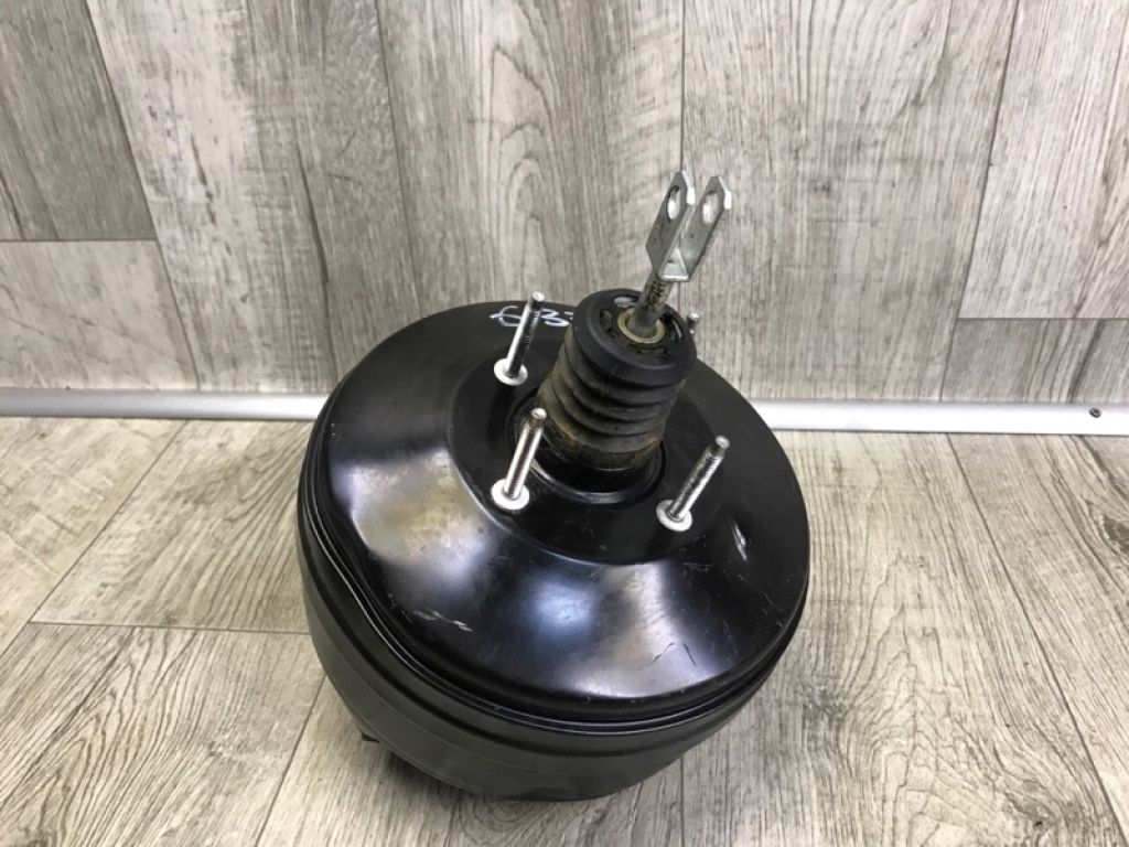 FR3Z-2005-K | Вакуумный усилитель тормозов FORD MUSTANG 15-