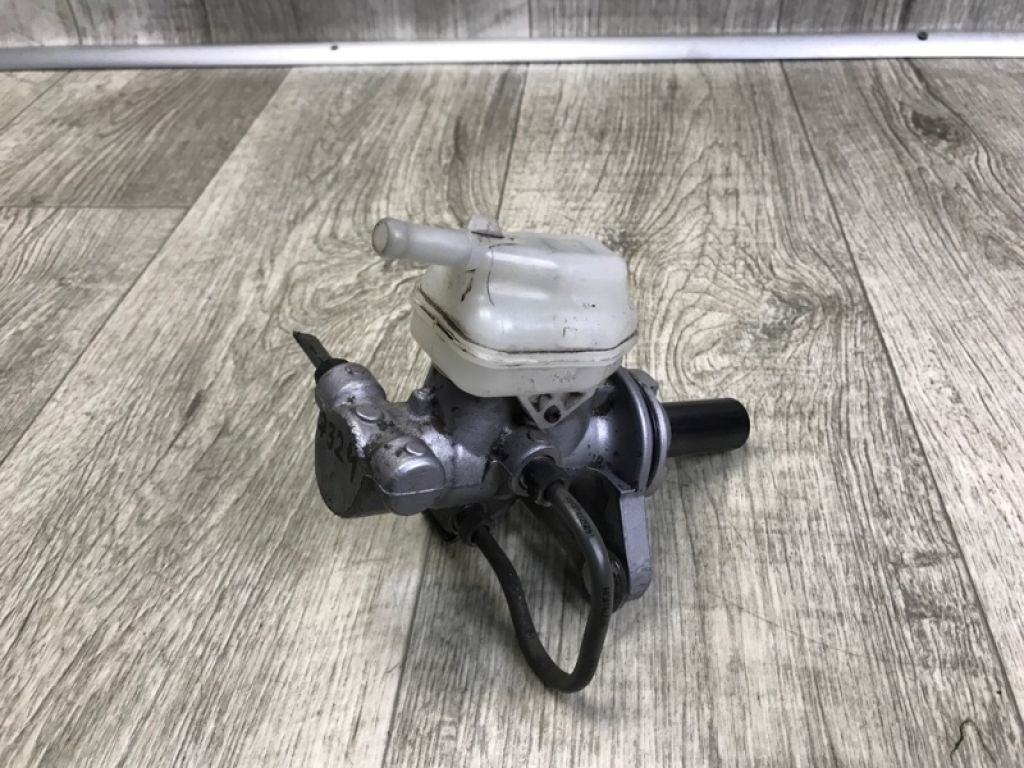 47201-48202 | Главный тормозной цилиндр TOYOTA SIENNA 11-16 - Фото 3