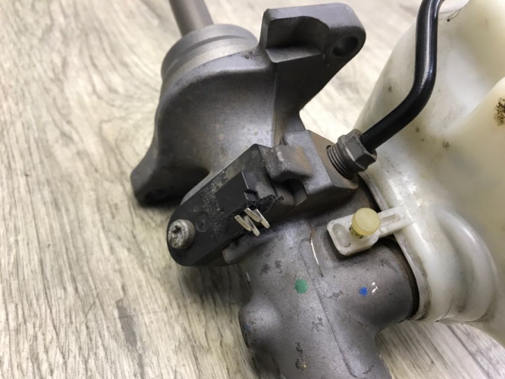 1K1 614 019 M | Головний гальмівний циліндр VOLKSWAGEN JETTA USA 10-17 - Фото 5