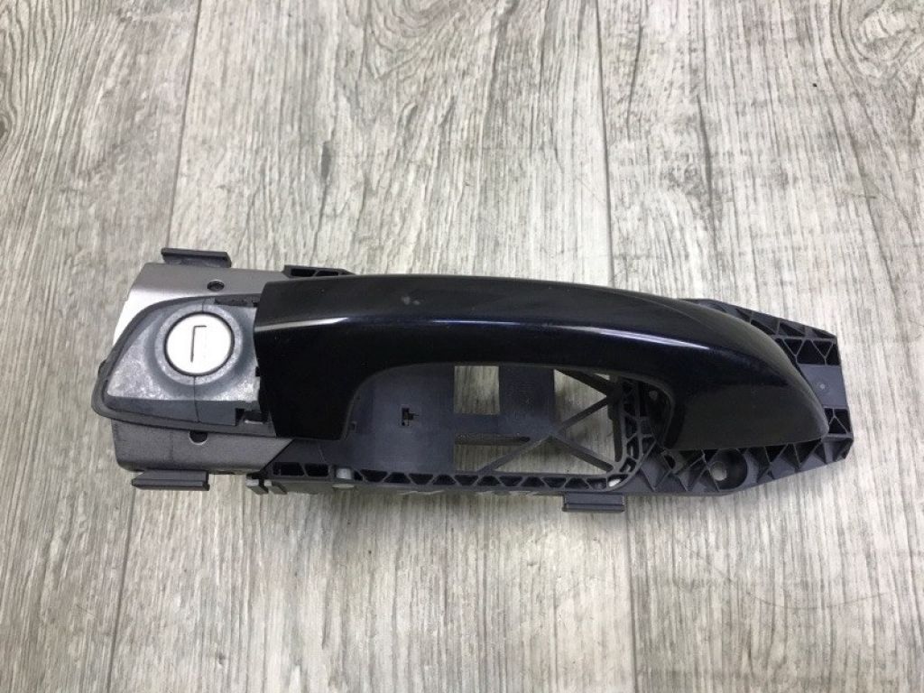 1K8 837 205 F | Ручка двери наружная передн. лев. VOLKSWAGEN PASSAT B7 11-15