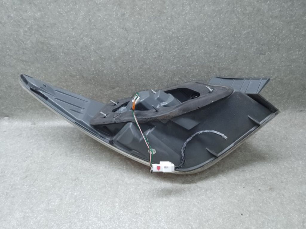 92402-4R050 | Ліхтар зовнішній прав. HYUNDAI SONATA YF 10-14 - Фото 4