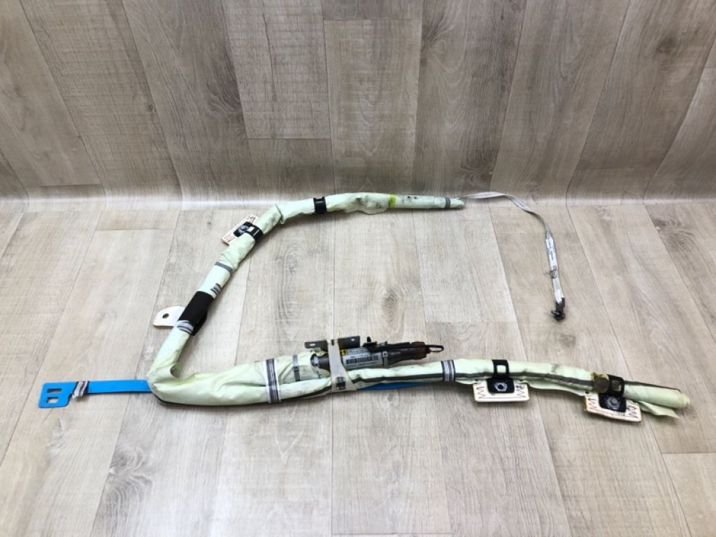 DM5Z-54042D95-B | Подушка безопасности (штора) прав. FORD FOCUS 10-18