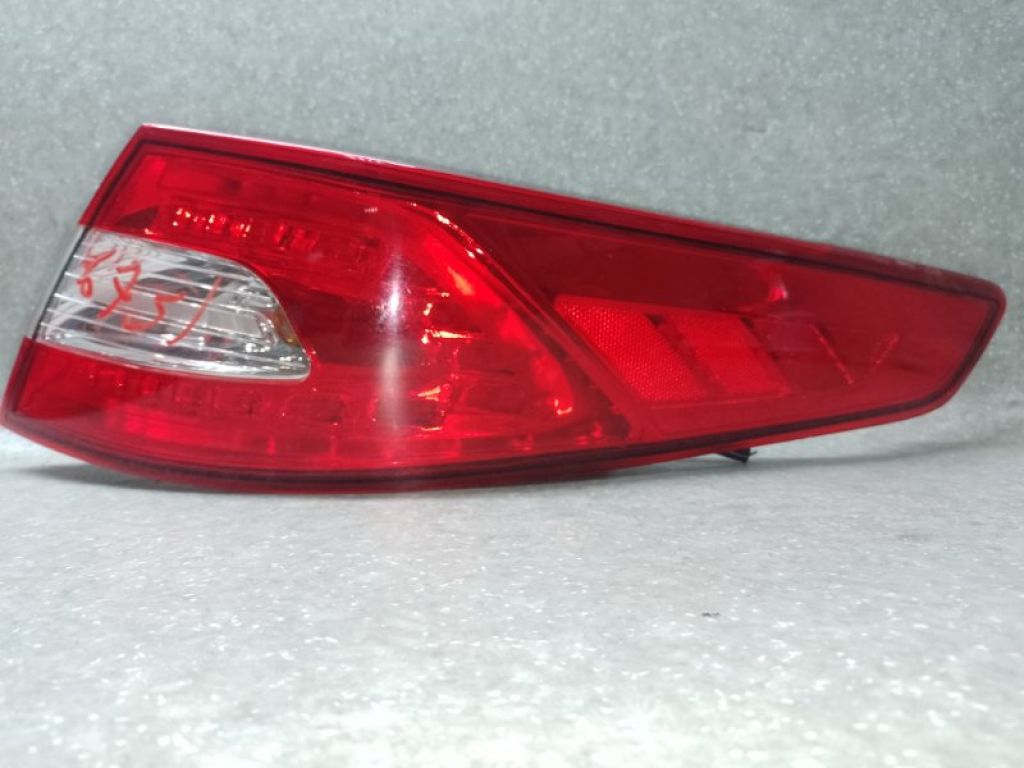 92402-2T110 | Ліхтар зовнішній прав. KIA OPTIMA TF 11-16