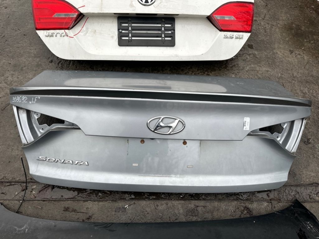 69200-C2010 | Кришка багажника HYUNDAI SONATA LF 2014-