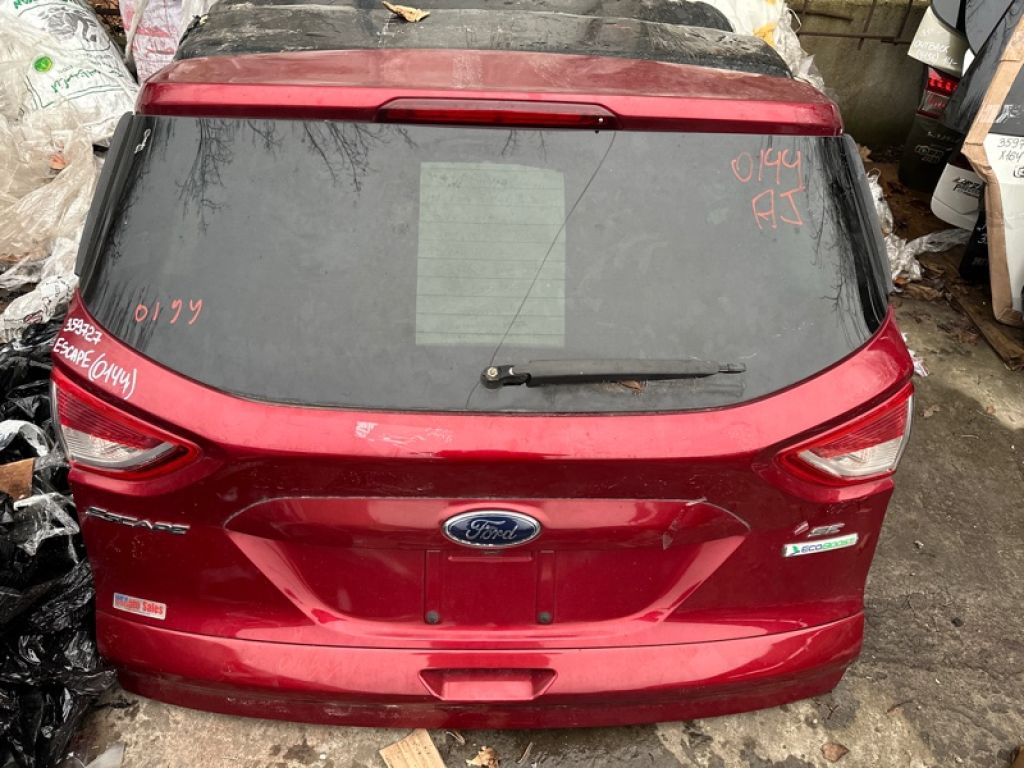 Кришка багажника FORD ESCAPE 12-19