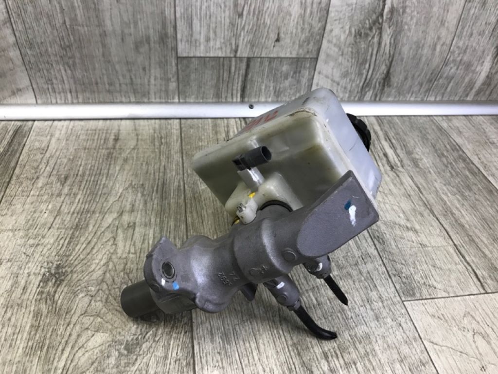 A 166 430 01 01 | Головний гальмівний циліндр MERCEDES GL-CLASS X166 12-16 - Фото 5