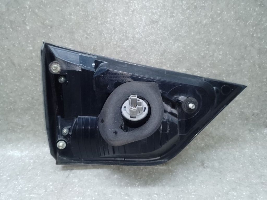 8331A006 | Фонарь внутренний прав. MITSUBISHI OUTLANDER XL 05-13 - Фото 3