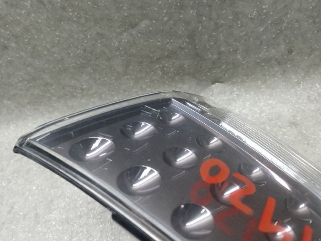 8331A006 | Фонарь внутренний прав. MITSUBISHI OUTLANDER XL 05-13 - Фото 4