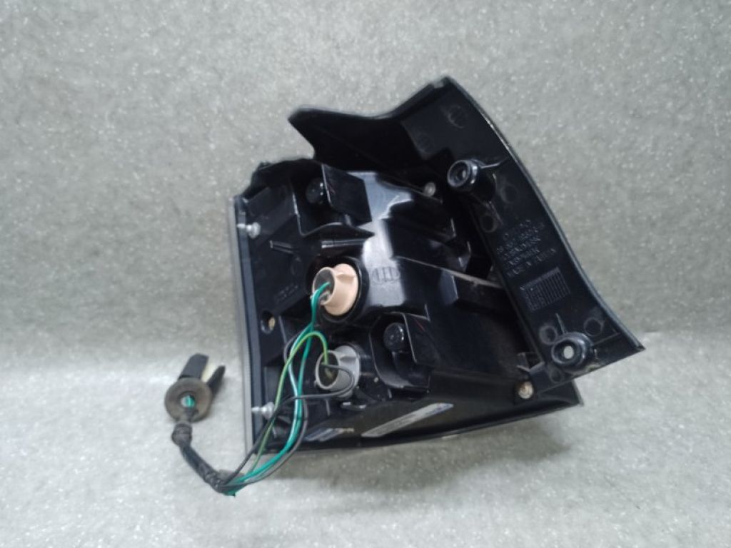 8330A380 | Фонарь наружный прав. MITSUBISHI OUTLANDER XL 05-13 - Фото 3