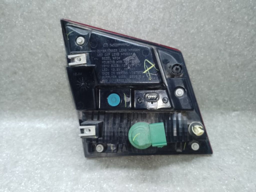 68227130AA | Фонарь внутренний прав. DODGE JOURNEY 08-20 - Фото 2