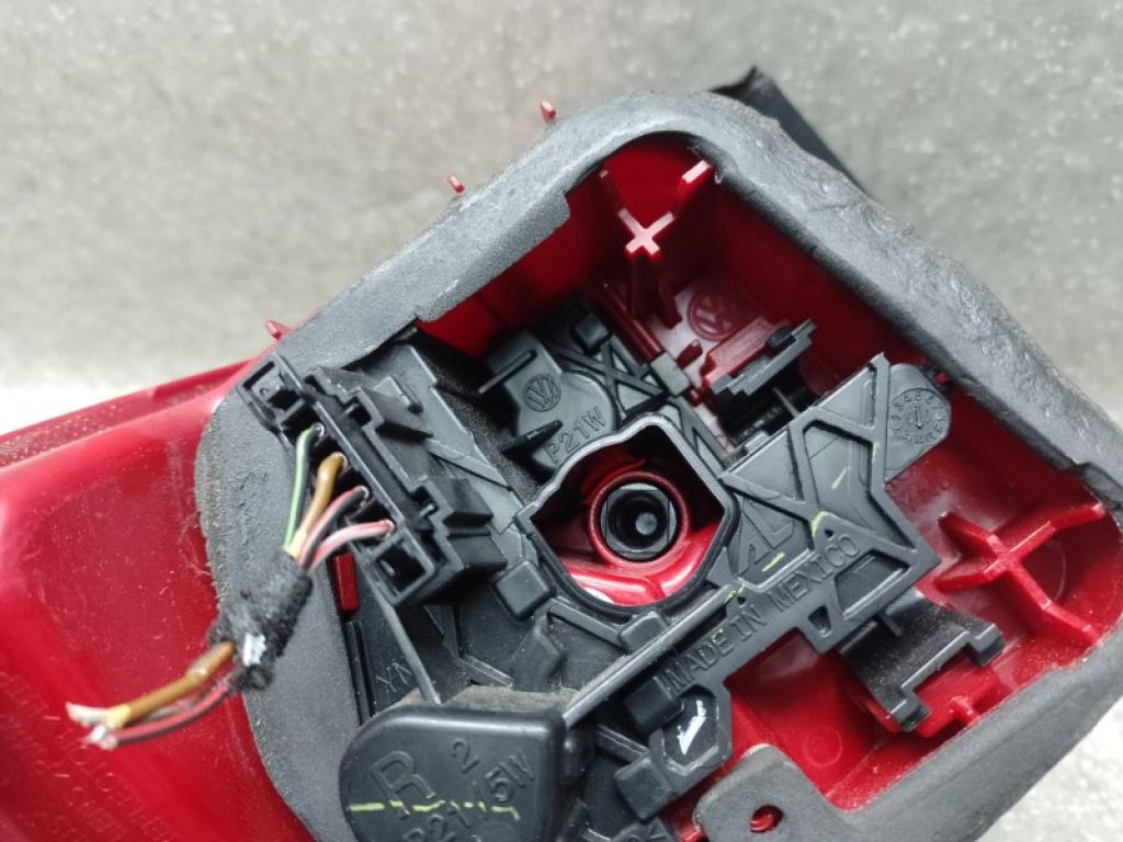 5C6 945 096 | Ліхтар зовнішній прав. VOLKSWAGEN JETTA USA 10-17 - Фото 6