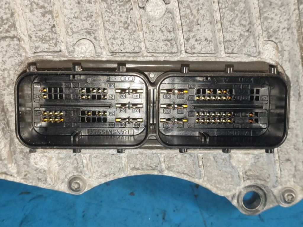 AE8Z7Z369F | Блок управления АКПП FORD FOCUS 10-18 - Фото 3