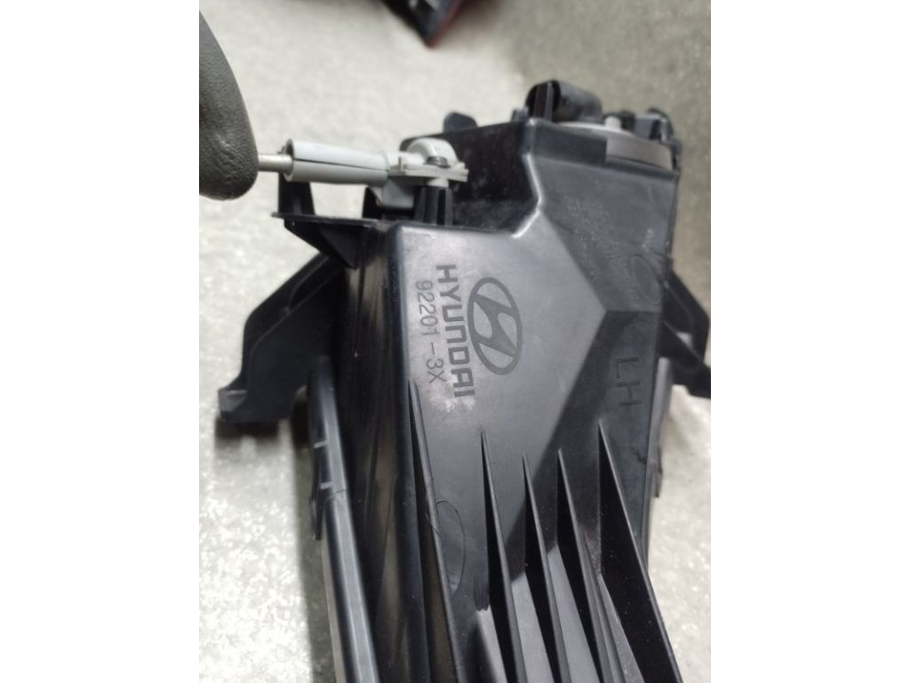 92201-3X210 | Протитуманна фара лів. HYUNDAI ELANTRA MD 10-15 - Фото 3