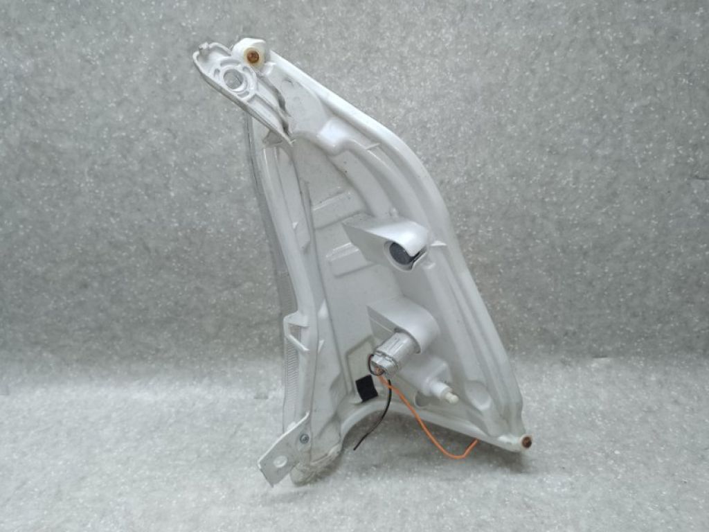 26180-3NA0A | Покажчик повороту прав. NISSAN LEAF 10-17 - Фото 3