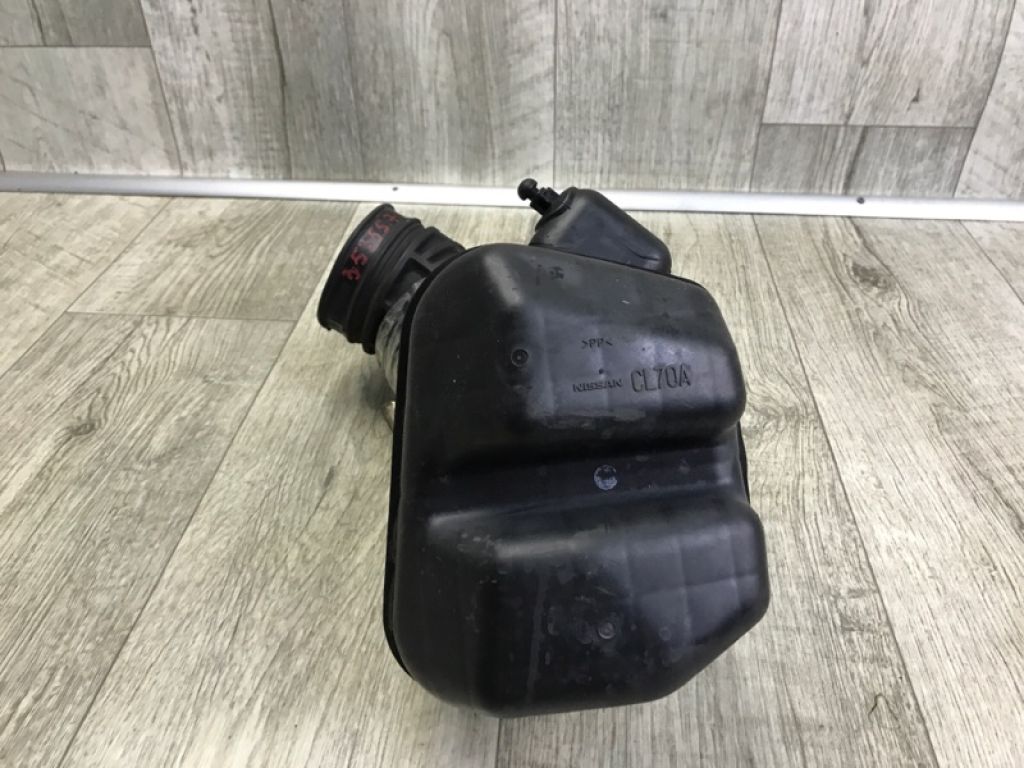 16576-CL70A | Патрубок воздушного фильтра INFINITI FX S50 03-08 - Фото 4