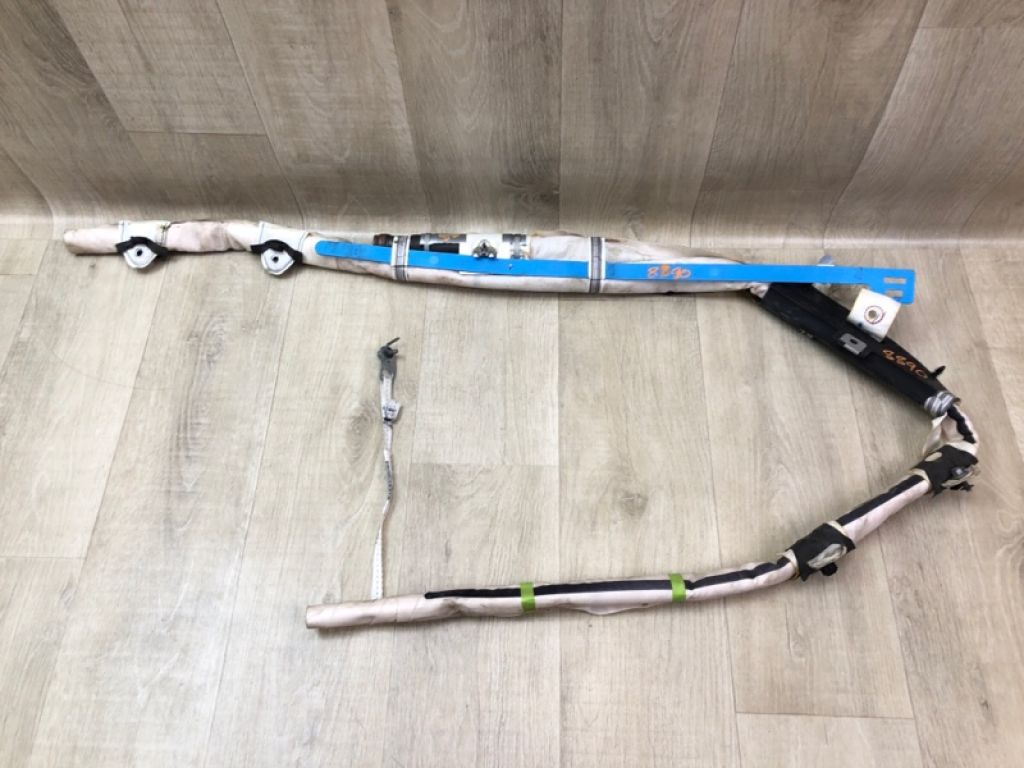 GM5Z-54042D94-B | Подушка безпеки (штора) прав. FORD FOCUS 10-18