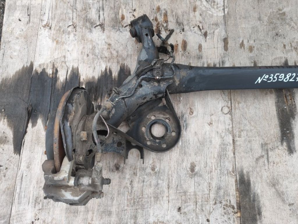 4210164010 | Балка задньої підвіски TOYOTA PRIUS PLUS 11-14 - Фото 3