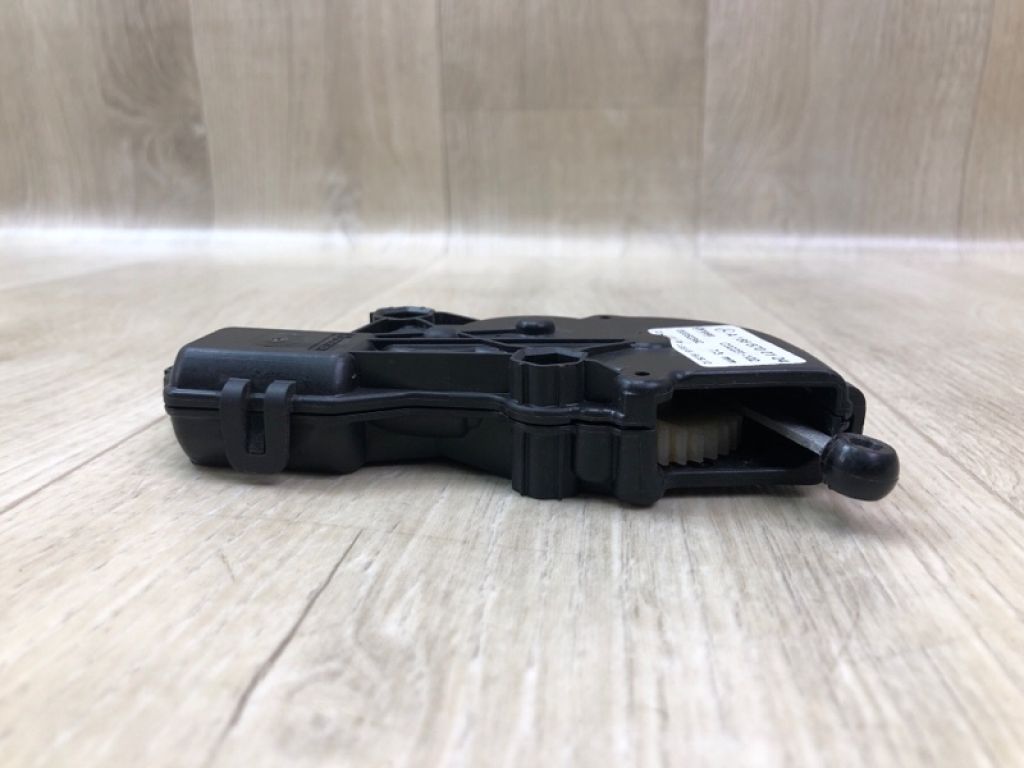 A 166 670 01 04 | Моторчик стеклоподъемника задн. прав. MERCEDES GL-CLASS X166 12-16 - Фото 4