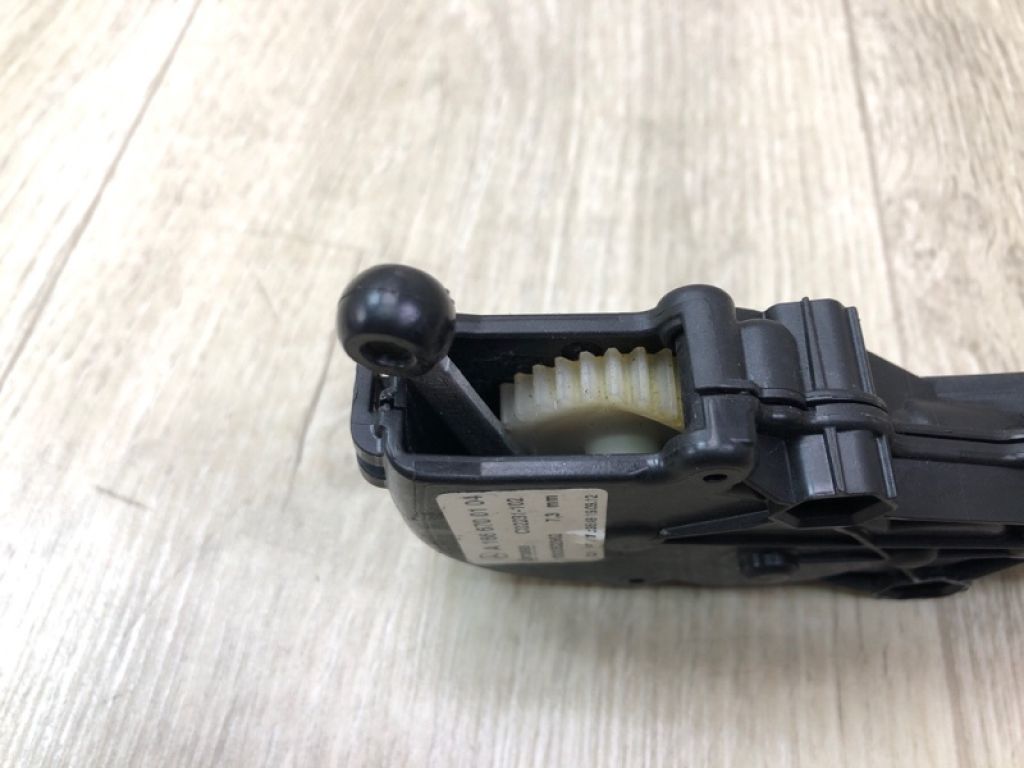 A 166 670 01 04 | Моторчик стеклоподъемника задн. прав. MERCEDES GL-CLASS X166 12-16 - Фото 5