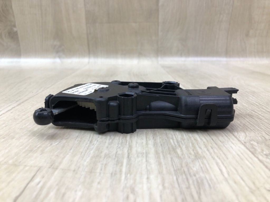 A 166 670 00 04 | Моторчик стеклоподъемника задн. лев. MERCEDES GL-CLASS X166 12-16 - Фото 4