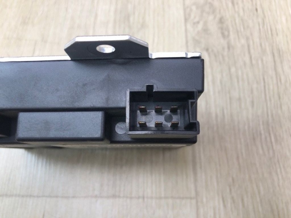 A 000 900 18 03 | Блок управления топливным насосом MERCEDES GL-CLASS X166 12-16 - Фото 6