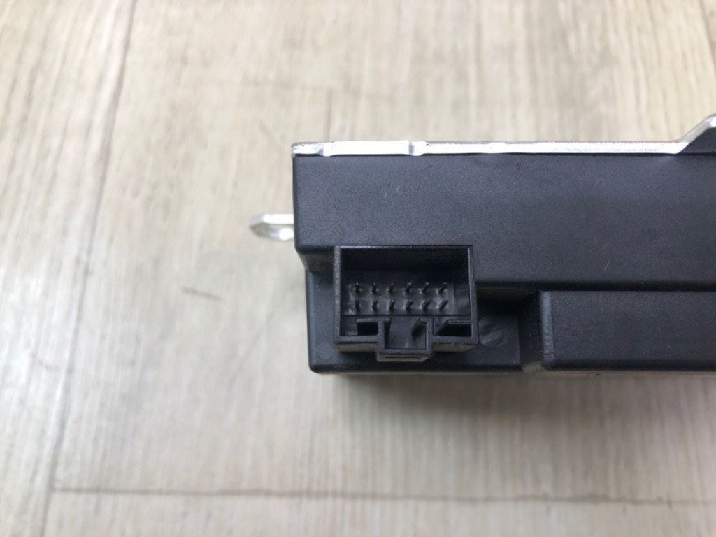 A 000 900 18 03 | Блок управления топливным насосом MERCEDES GL-CLASS X166 12-16 - Фото 7