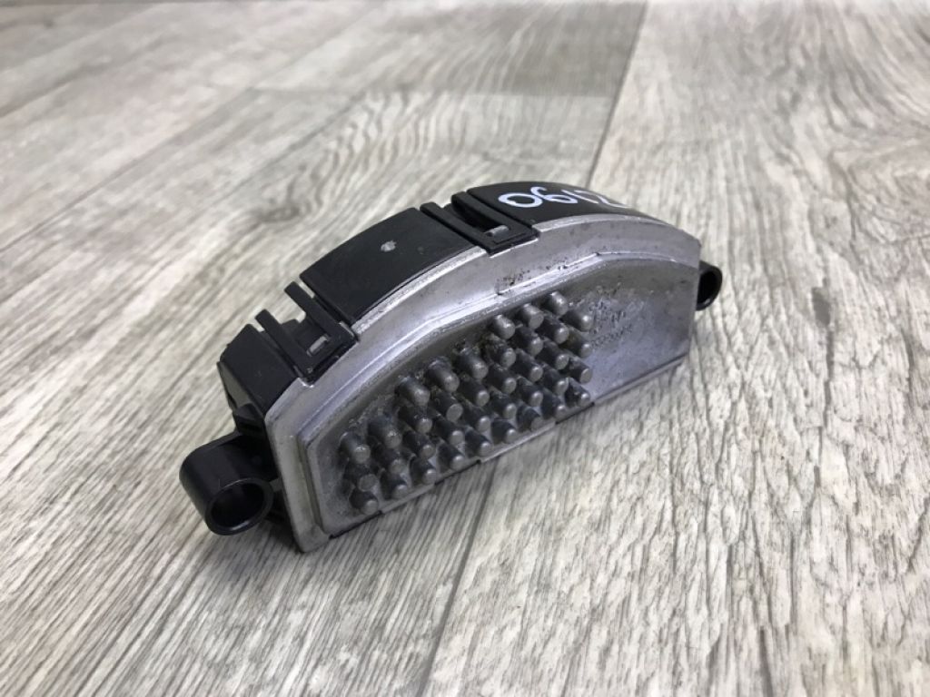 5Q0 907 521 C | Резистор пічки VOLKSWAGEN TIGUAN 16-23