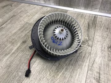 Моторчик пічки VOLKSWAGEN TIGUAN 16-23