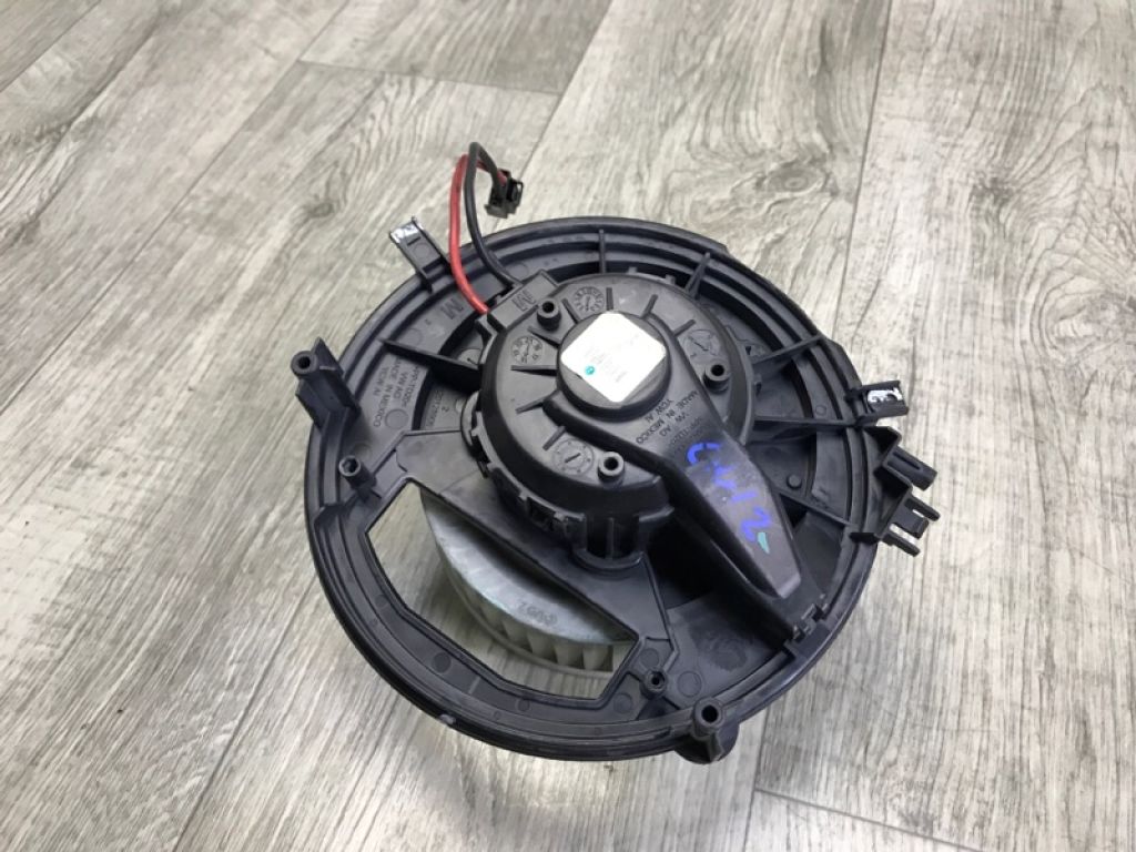 3QF 819 021 | Моторчик пічки VOLKSWAGEN TIGUAN 16-23 - Фото 2