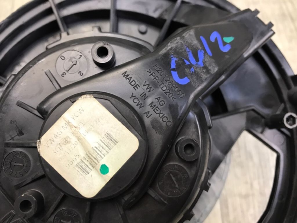 3QF 819 021 | Моторчик пічки VOLKSWAGEN TIGUAN 16-23 - Фото 3