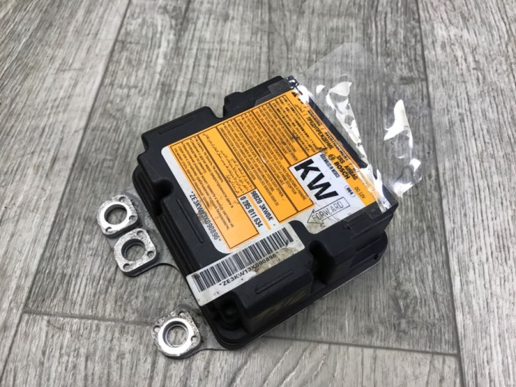 98820-3KW9A | Блок керування AIRBAG NISSAN PATHFINDER R52 12-21