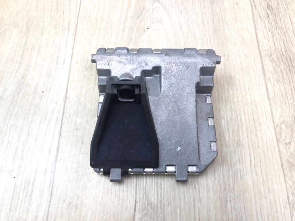 A 000 905 04 38 | Камера переднего вида MERCEDES GL-CLASS X166 12-16 - Фото 2