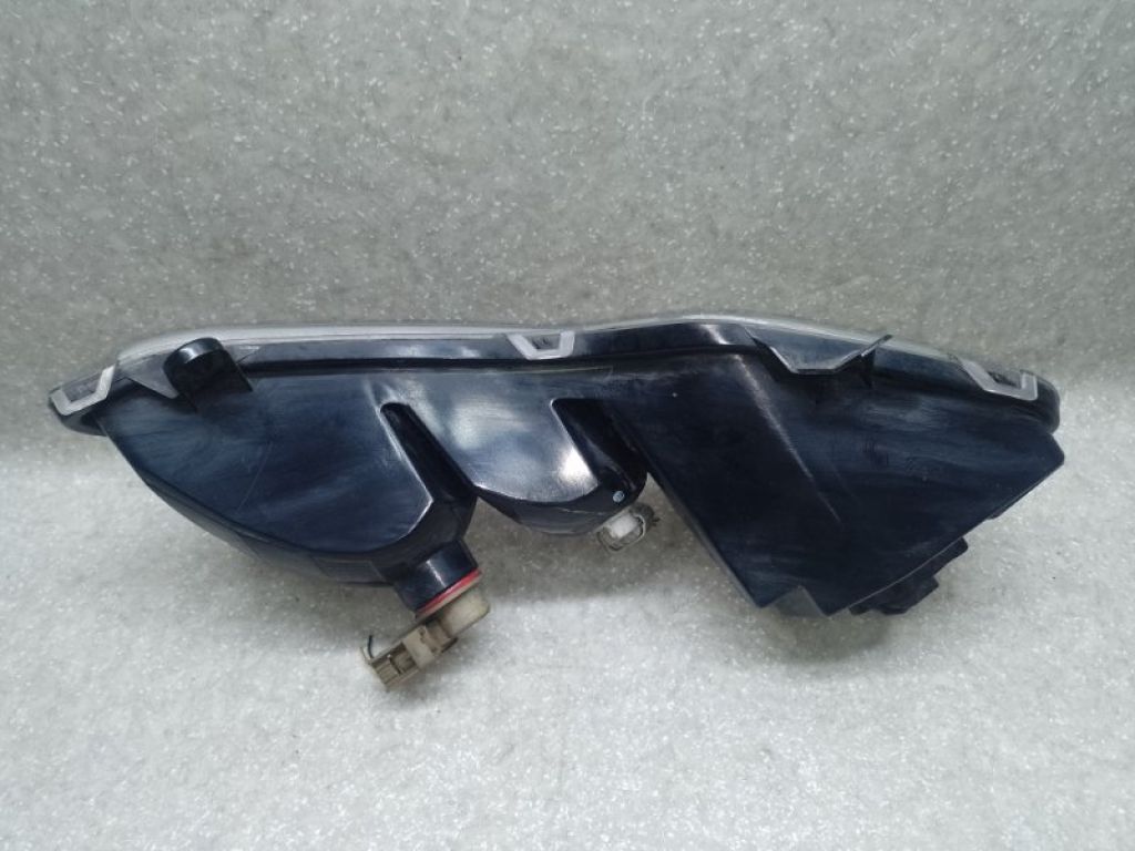 CJ5Z-13200-C | Протитуманна фара прав. FORD ESCAPE 12-19 - Фото 2