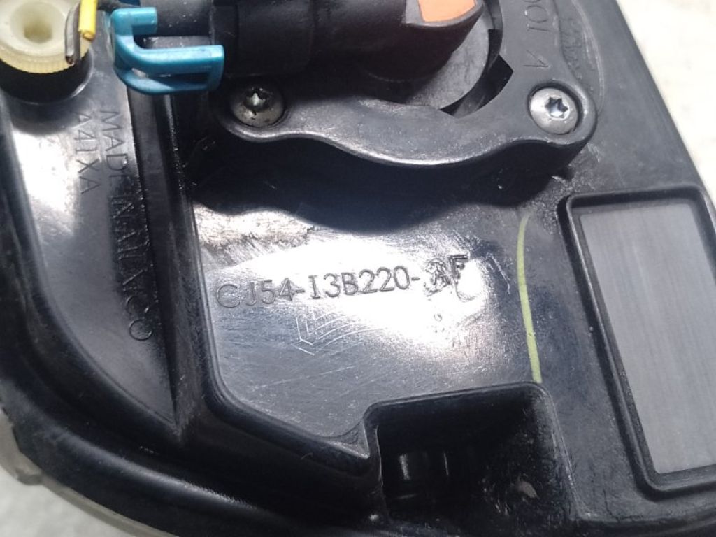 CJ5Z-13200-C | Протитуманна фара прав. FORD ESCAPE 12-19 - Фото 4