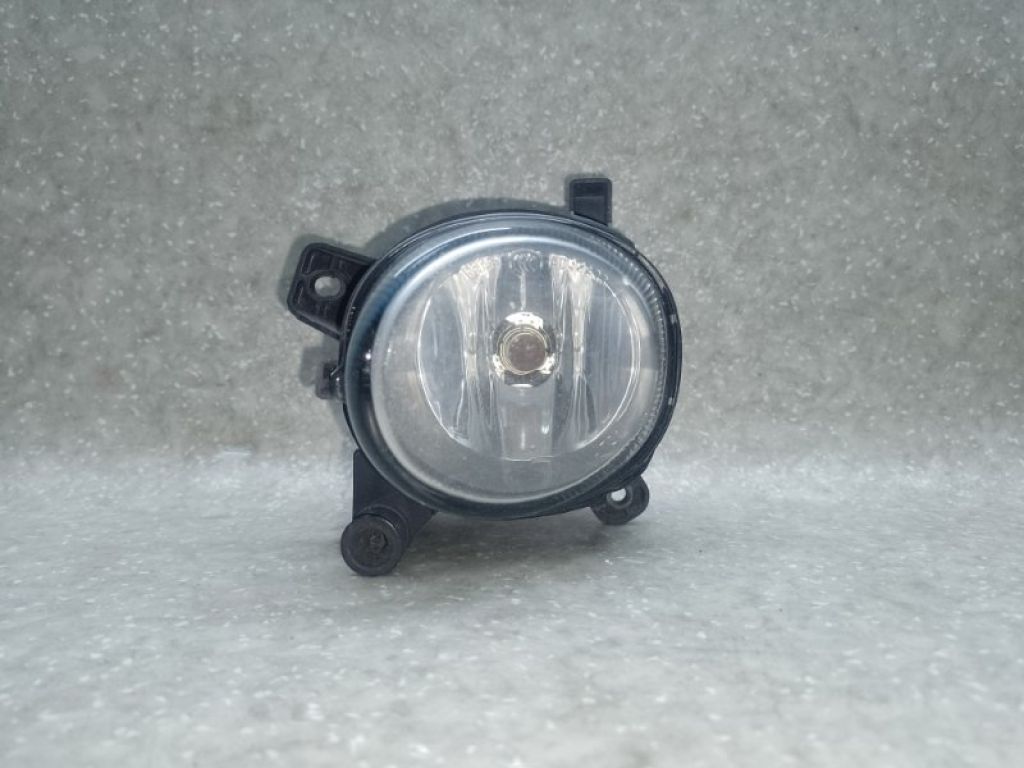 8T0 941 699 | Протитуманна фара лів. AUDI A5 07-17