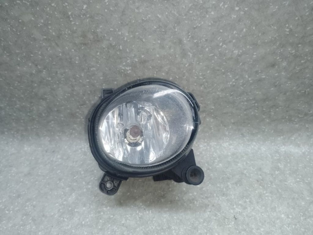 8T0 941 700 | Протитуманна фара прав. AUDI A5 07-17 - Фото 2