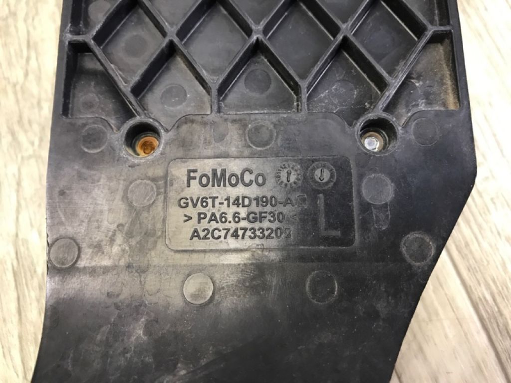 HV6Z-14C689-A | Датчик слепых зон лев. FORD ESCAPE 12-19 - Фото 3