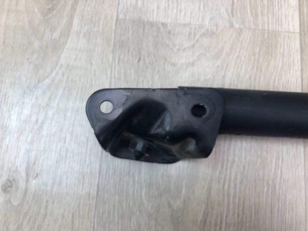 A 166 890 05 30 | Амортизатор крышки багажника прав. MERCEDES GL-CLASS X166 12-16 - Фото 5