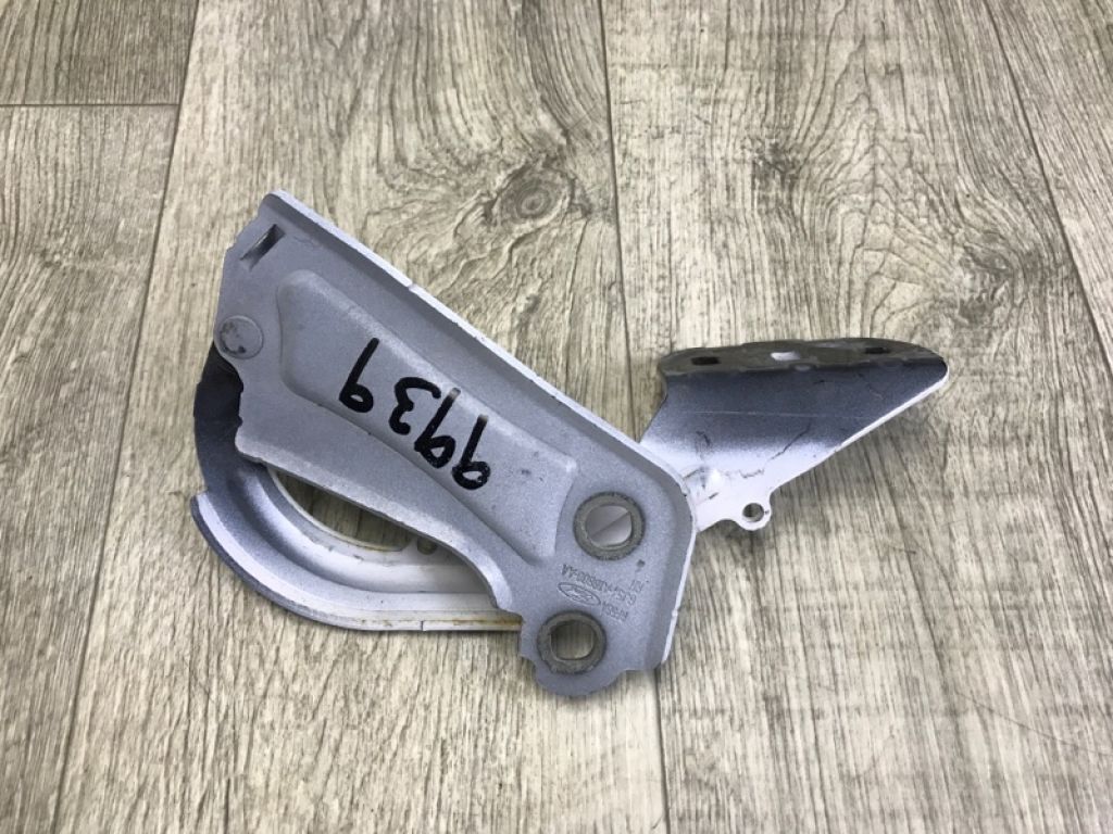 GJ5Z-16796-A | Петля капоту прав. FORD ESCAPE 12-19 - Фото 3