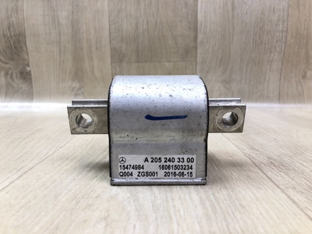 A 205 240 33 00 | Подушка АКПП MERCEDES C-CLASS W205 16-21 - Фото 2