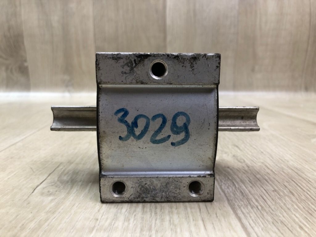 A 205 240 33 00 | Подушка АКПП MERCEDES C-CLASS W205 16-21 - Фото 4