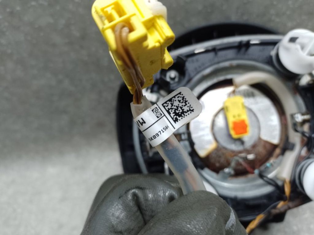 1KM 880 201 E 81U | Подушка безпеки в кермо VOLKSWAGEN JETTA USA 10-17 - Фото 8