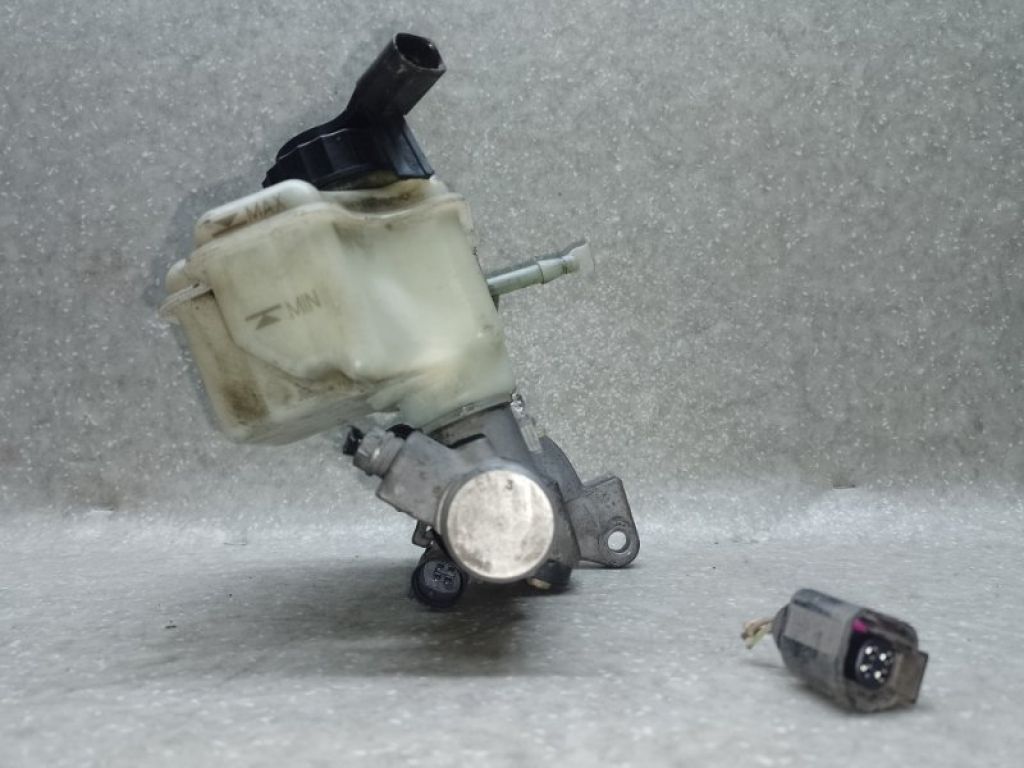 1K1 614 019 M | Головний гальмівний циліндр VOLKSWAGEN JETTA USA 10-17 - Фото 4