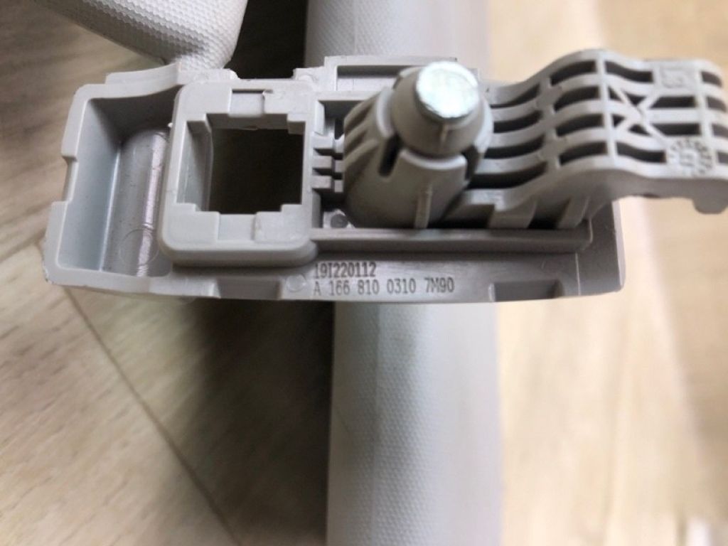 A 166 810 03 10 7M90 | Козырек солнцезащитный лев. MERCEDES GL-CLASS X166 12-16 - Фото 7