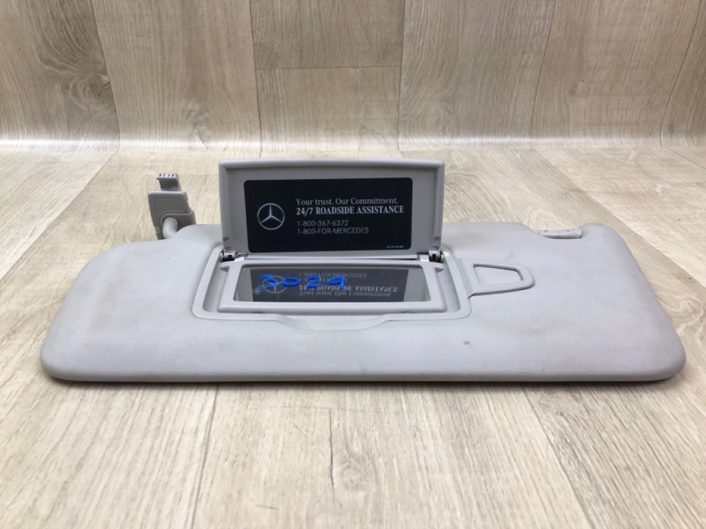 A 205 810 73 04 7M94 | Козирок сонцезахисний лів. MERCEDES C-CLASS W205 16-21 - Фото 3