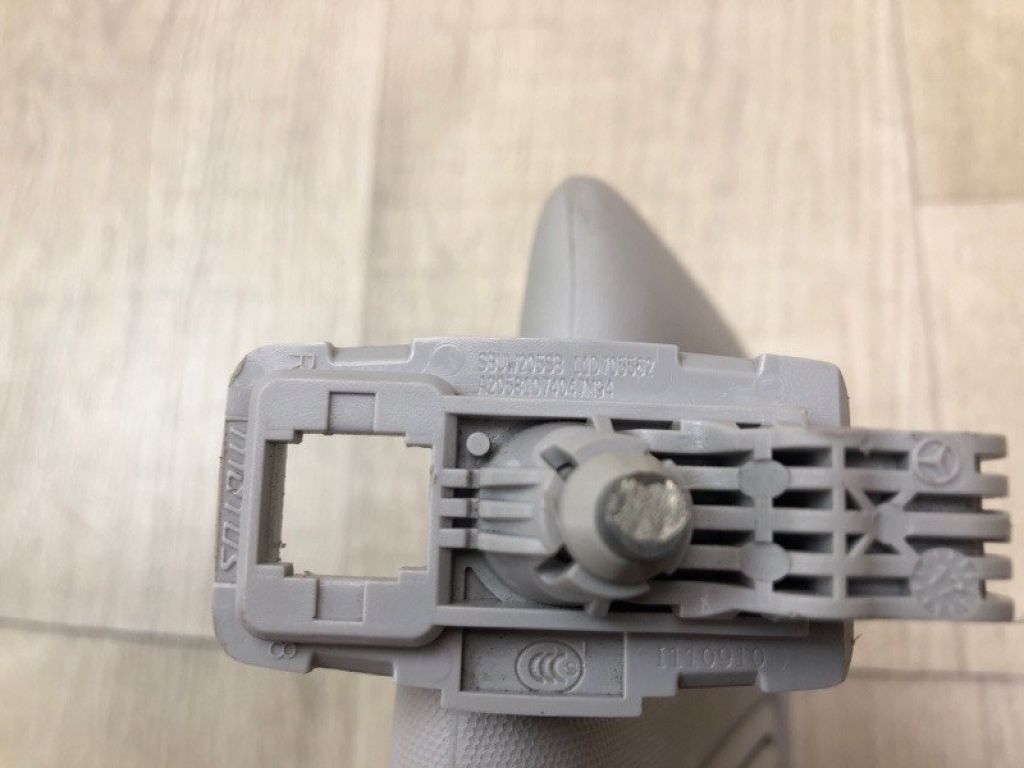 A 205 810 74 04 7M94 | Козирок сонцезахисний прав. MERCEDES C-CLASS W205 16-21 - Фото 6