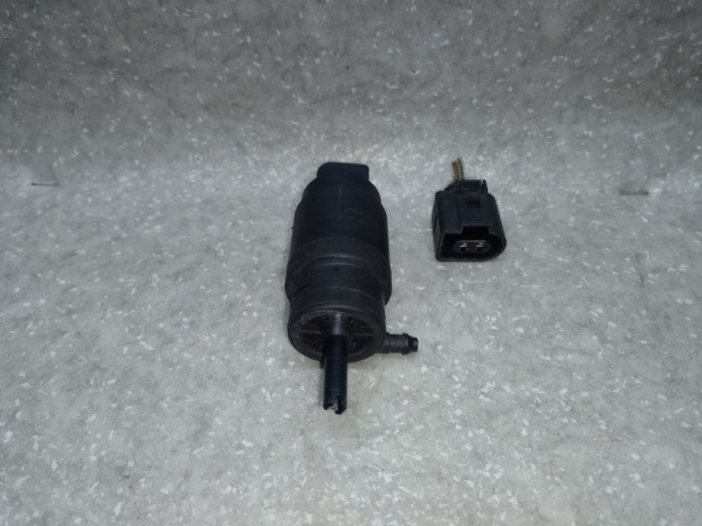 1K5 955 651 | Насос омивача скла передн. VOLKSWAGEN JETTA USA 10-17 - Фото 2