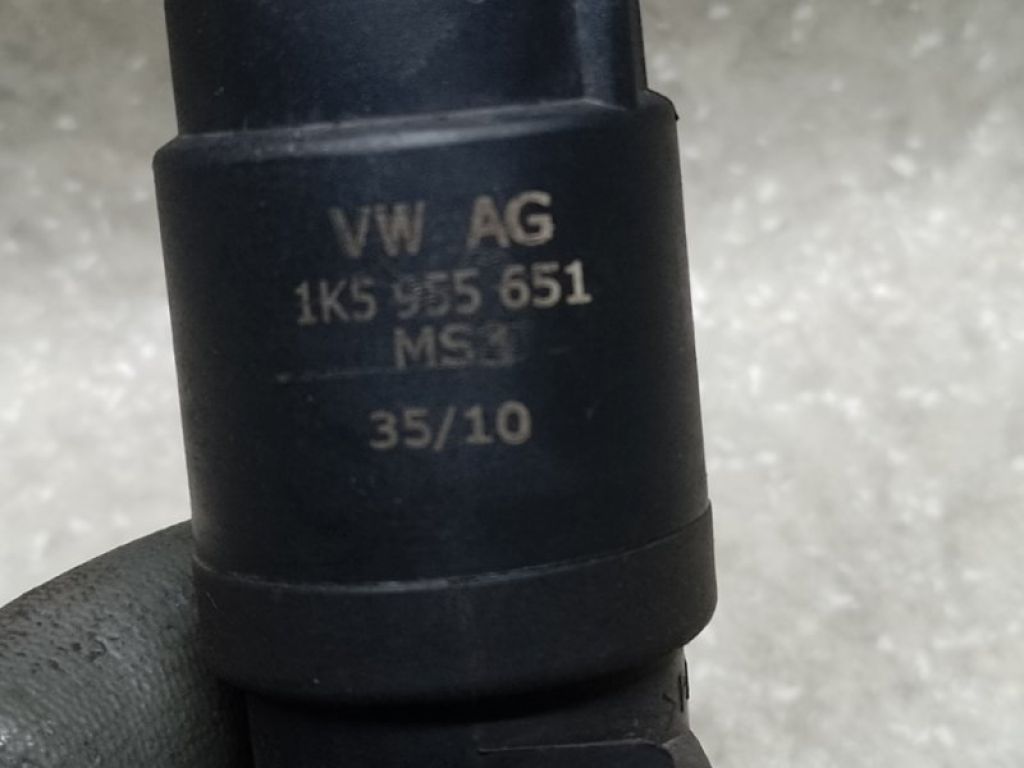 1K5 955 651 | Насос омивача скла передн. VOLKSWAGEN JETTA USA 10-17 - Фото 4