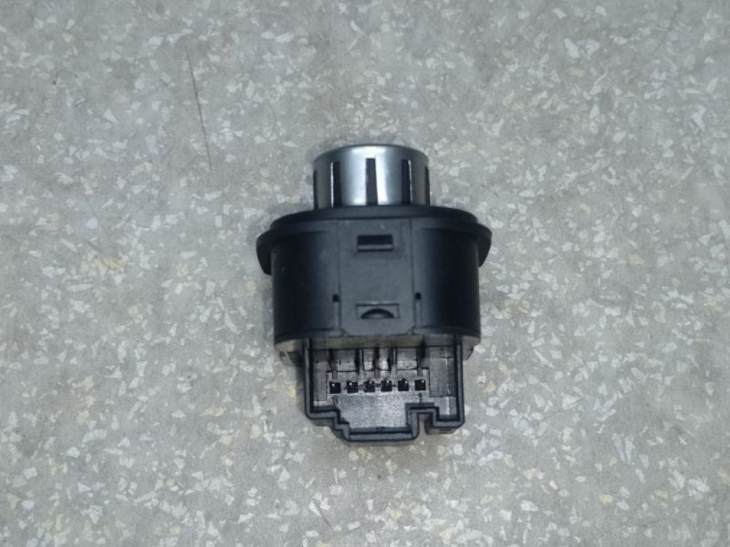 3C8 959 565 B XSH | Блок керування дзеркалами VOLKSWAGEN PASSAT CC 08-12 - Фото 3