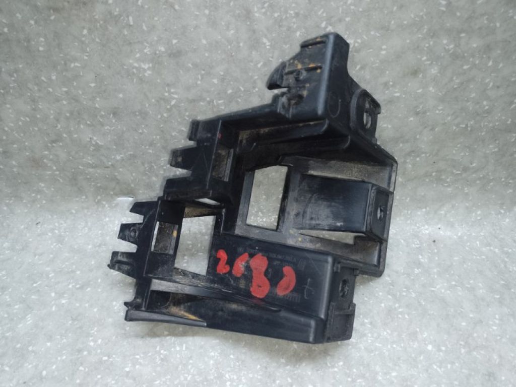 5C6 807 393 A | Кронштейн заднього бампера лів. VOLKSWAGEN JETTA USA 10-17 - Фото 3